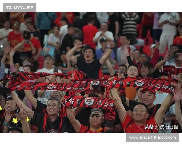 辽宁铁人获中甲冠军，重庆铜梁龙以相互比赛净胜球优势升超